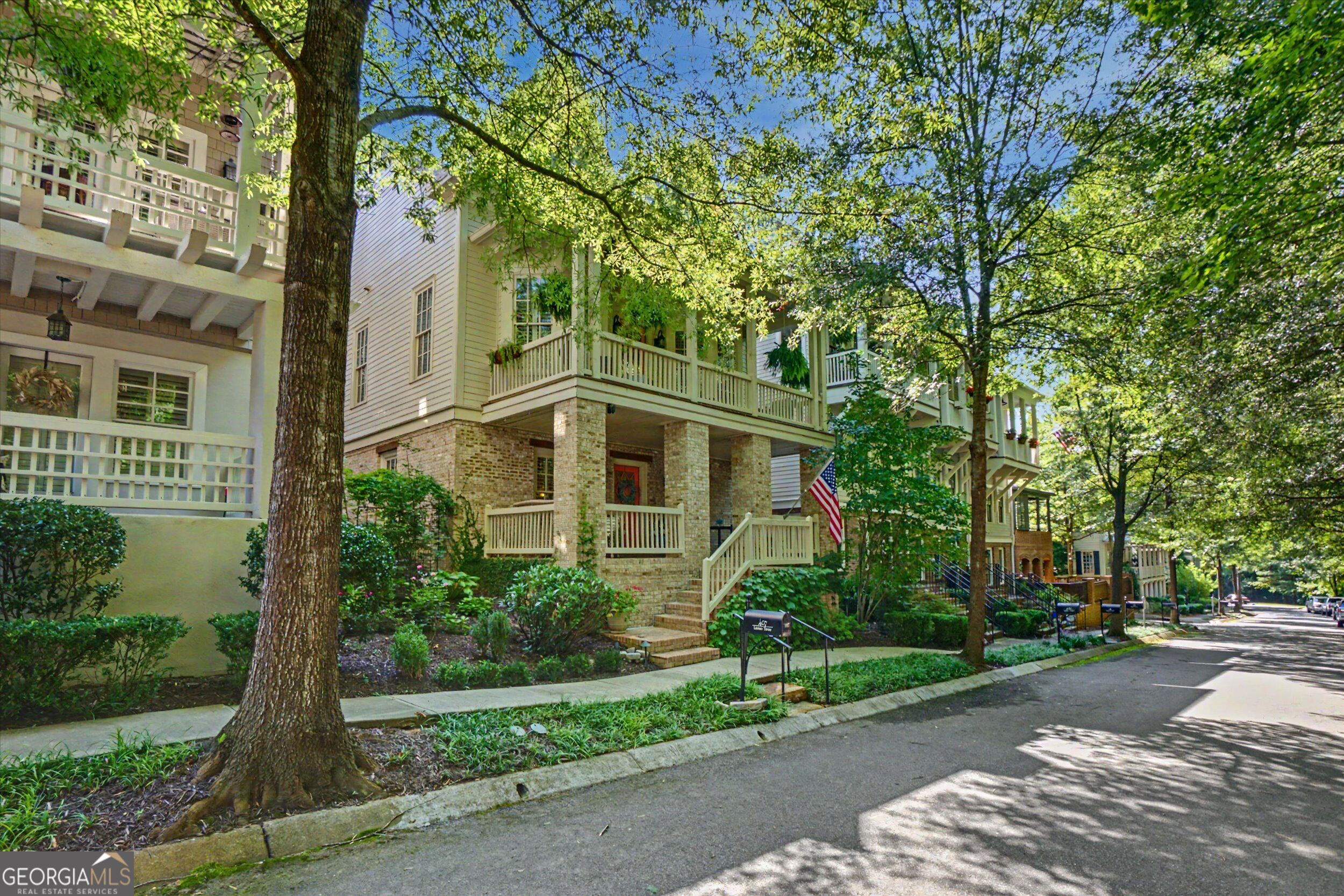 407 Latimer ST