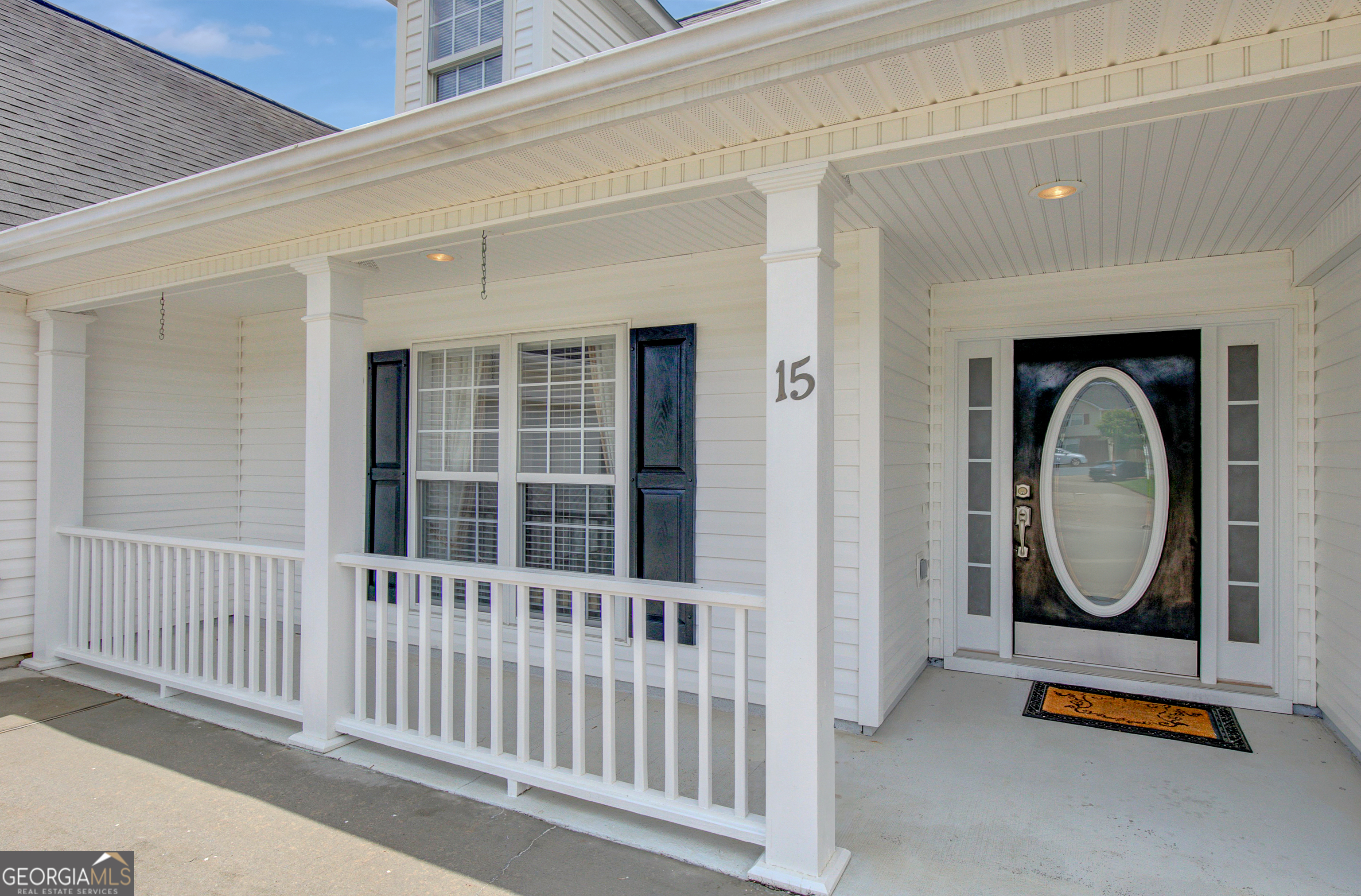 15 Pebble PL