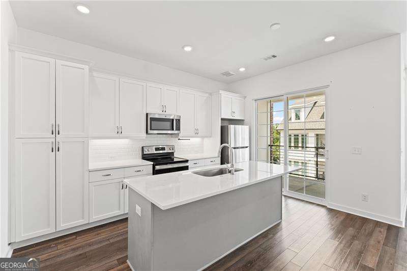 Maxwell - Residential