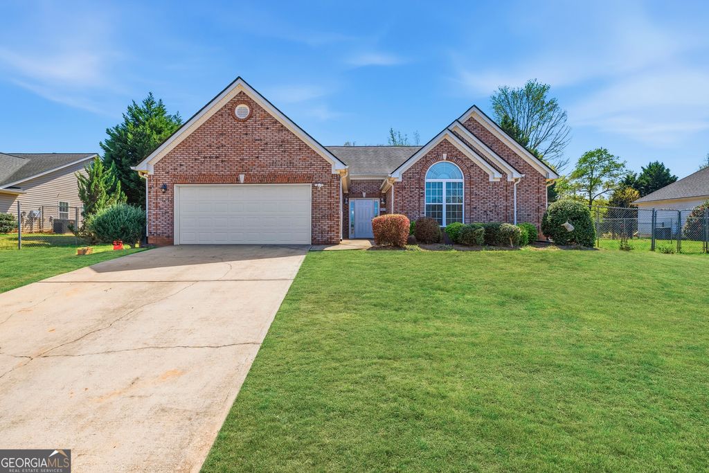 Photo of 452 Nightdream Lane, Winder, GA 30680 (MLS # 10733663)