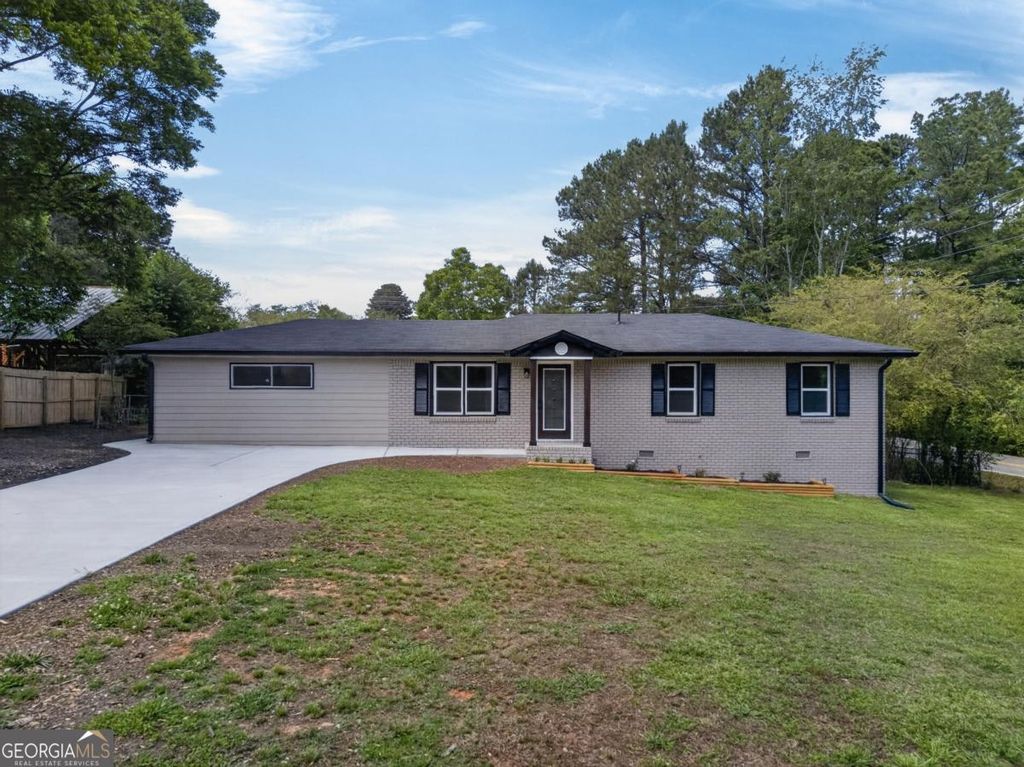 Photo of 5002 Central Church Rd, Douglasville, GA 30135 (MLS # 10766018)