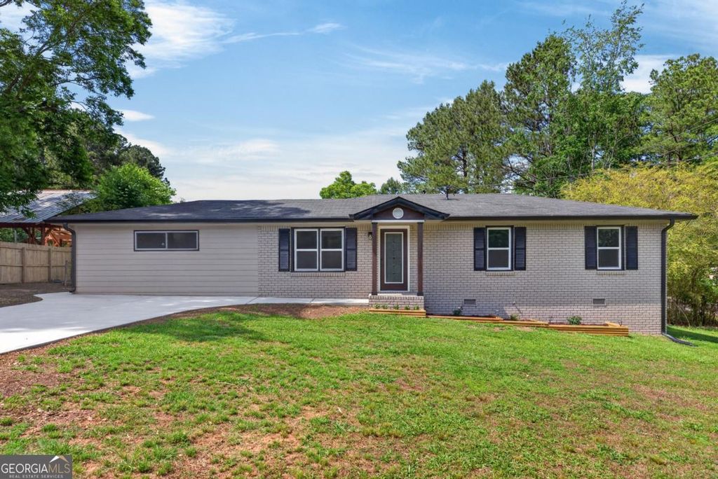 Photo of 5002 Central Church Rd, Douglasville, GA 30135 (MLS # 10766018)