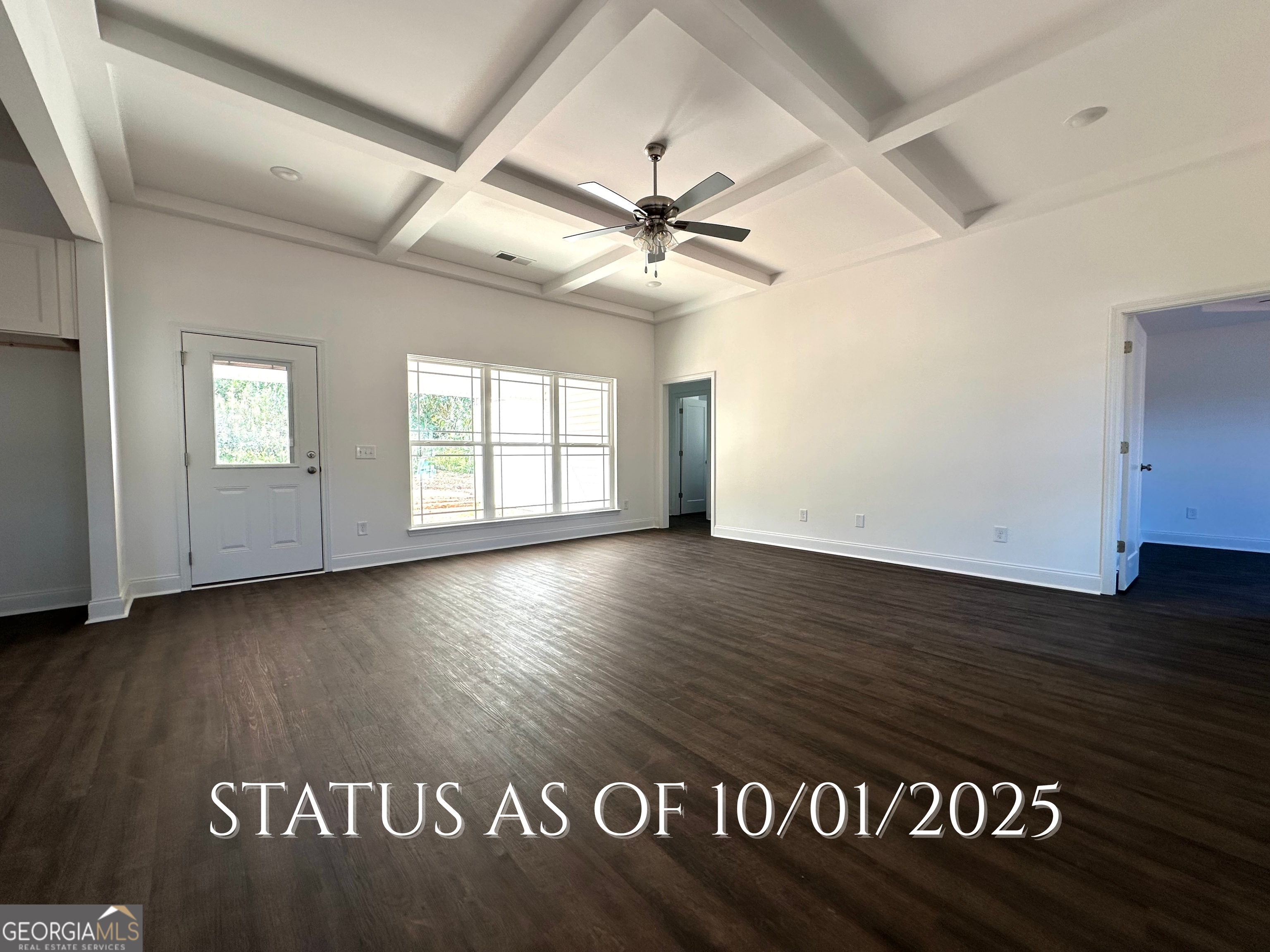 404 Collins Estate AVE