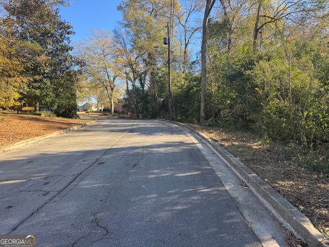 Photo of 2285 Pinewood Dr, Milledgeville, GA 31061 (MLS # 10658336)