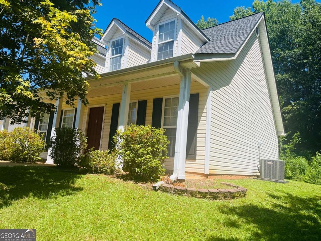 Photo of 72 Canterbury Drive, Grantville, GA 30220 (MLS # 10637246)