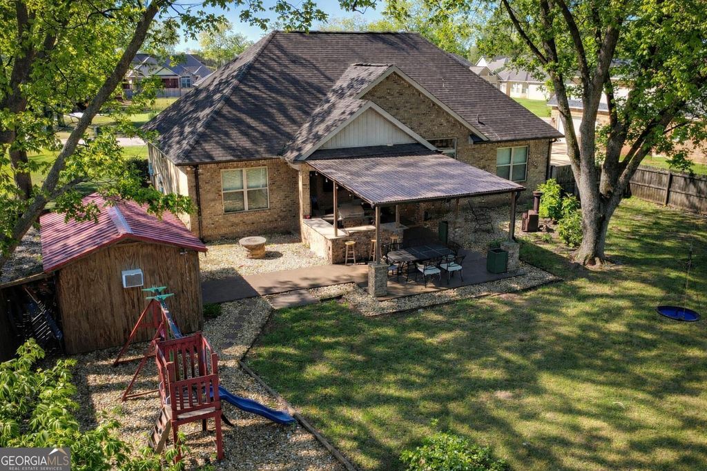 Photo of 106 Rawlins Point, Perry, GA 31069 (MLS # 10738345)