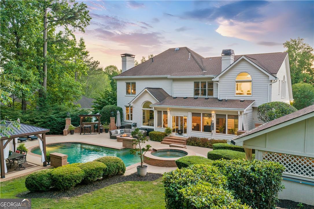 6930 Oak Brook WAY