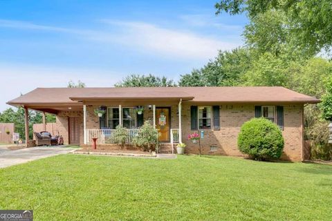 1277 Abrams RD SE Silver Creek GA 30173
