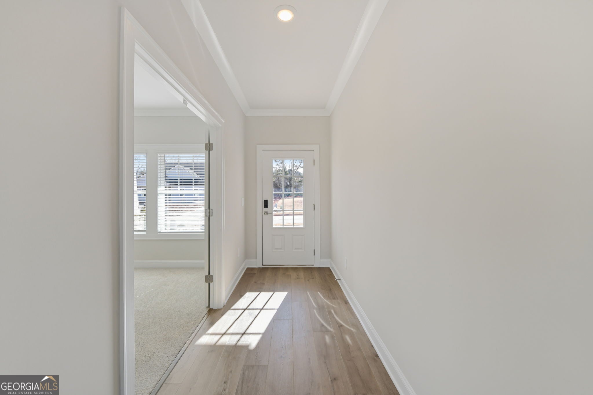 1290 Whitman CIR