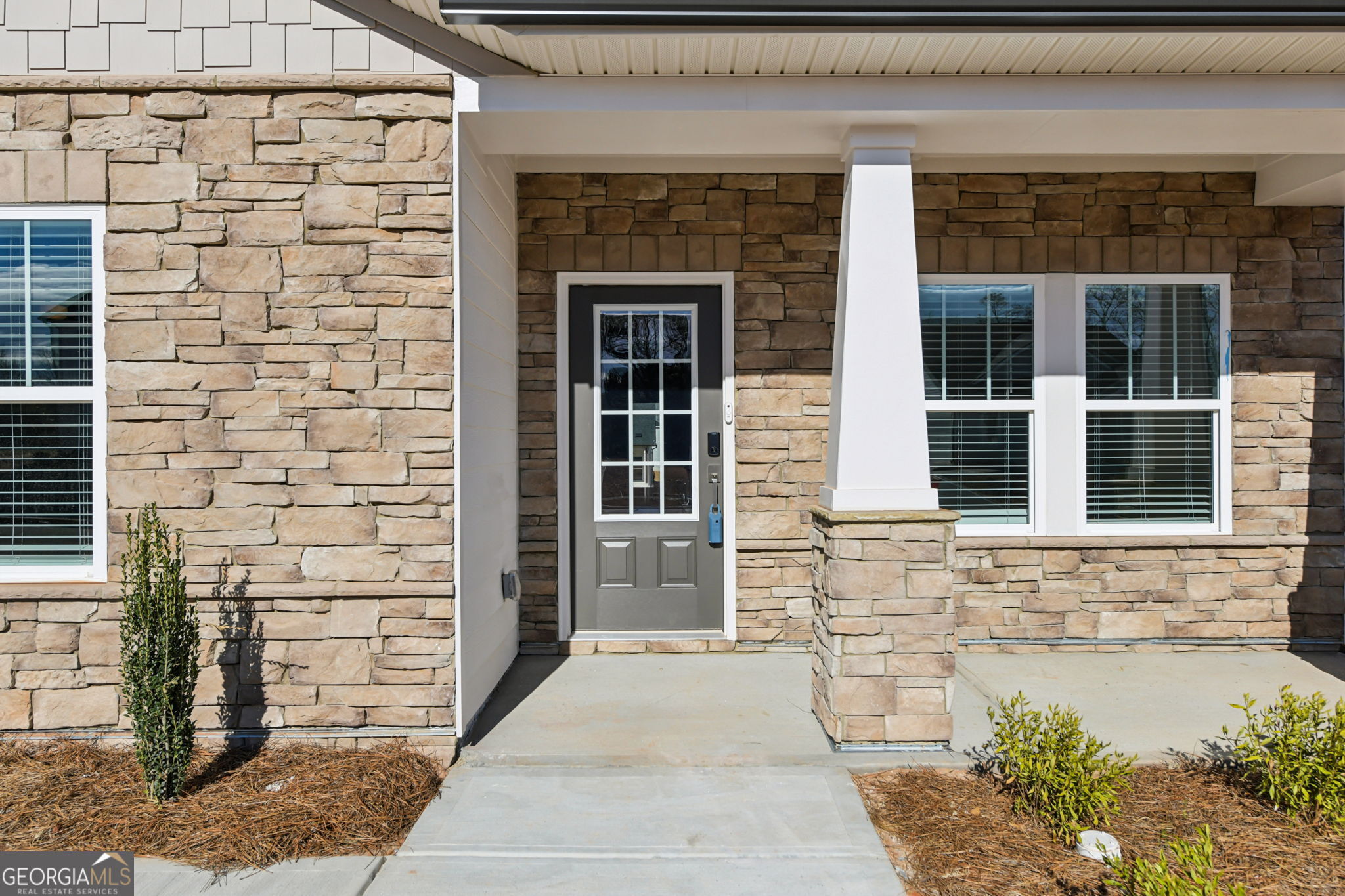1290 Whitman CIR