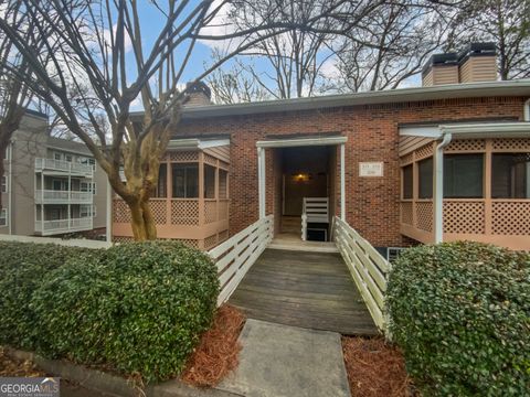 311 Quail RUN Roswell GA 30076