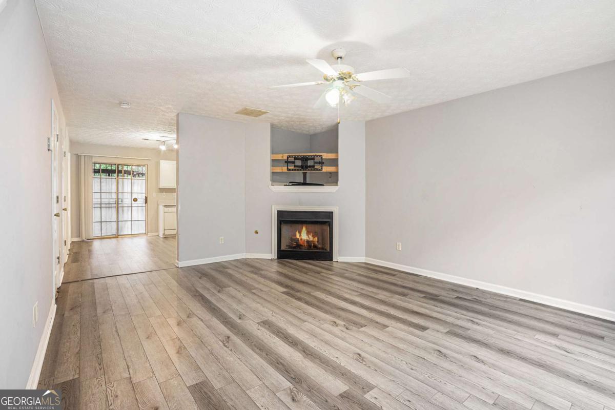 3047 Fields DR