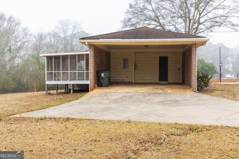 A home in Thomaston