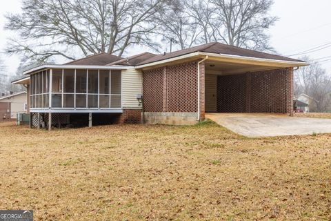 A home in Thomaston