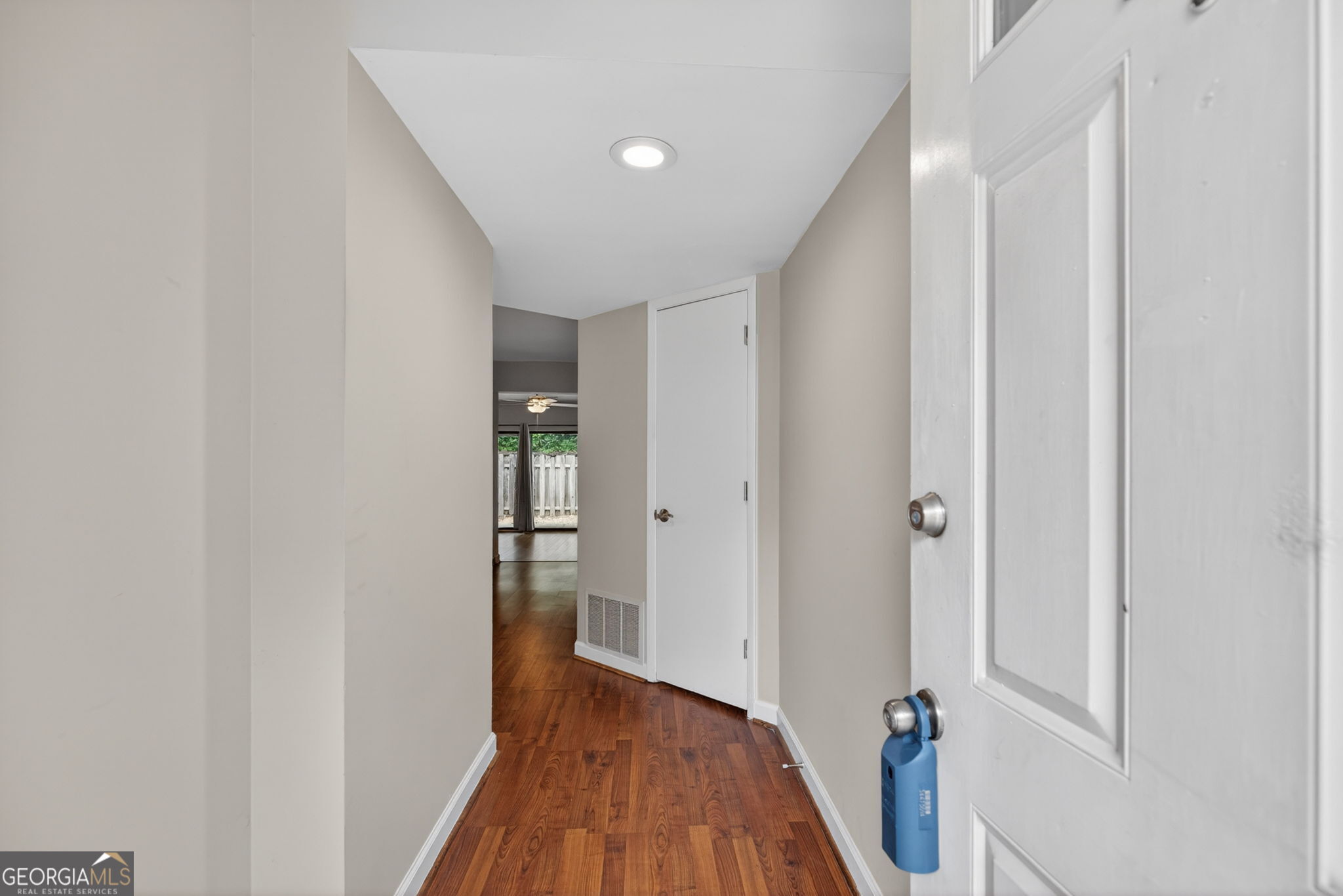 2240 Runnymead RDG SE