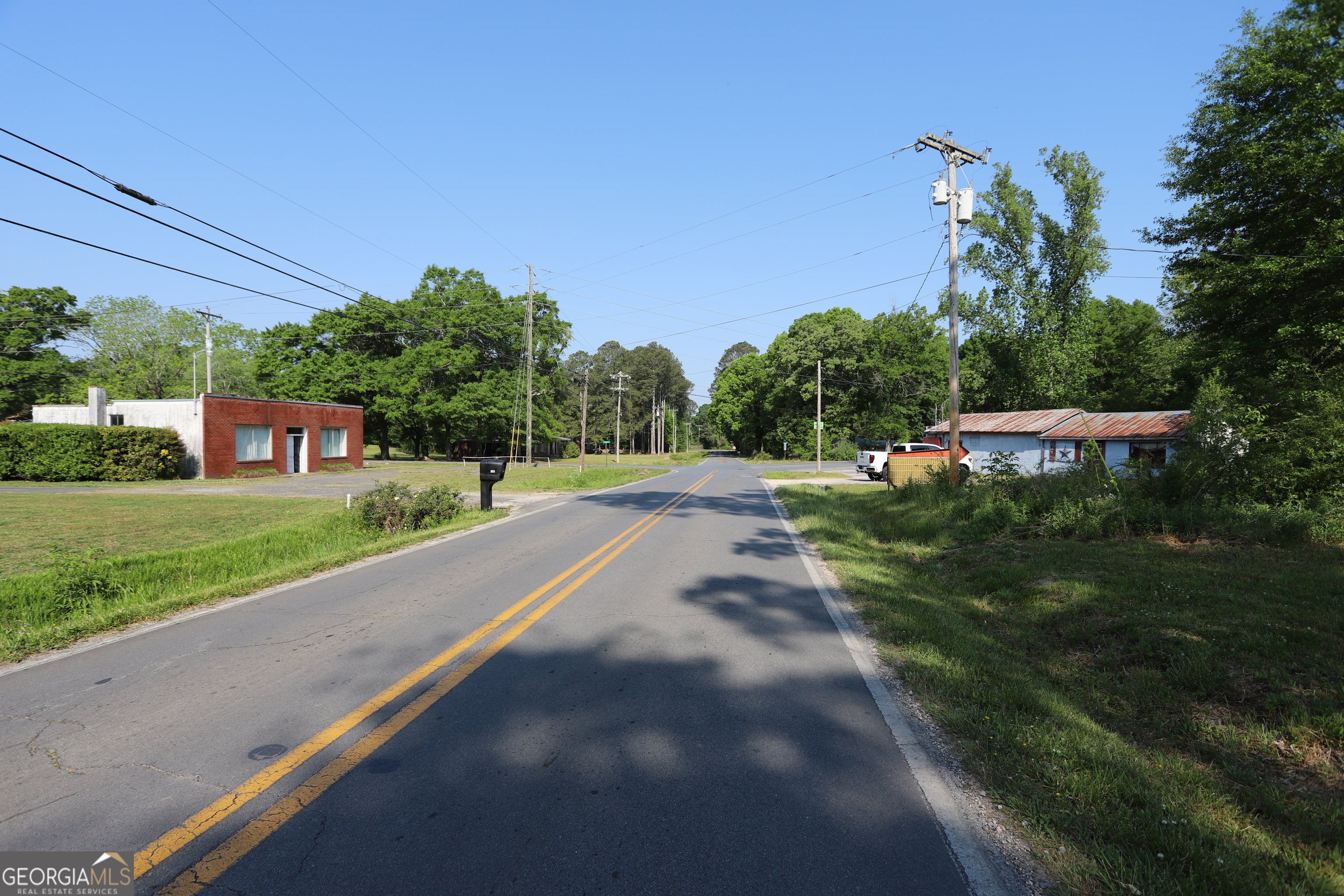 502 Hair Lake RD