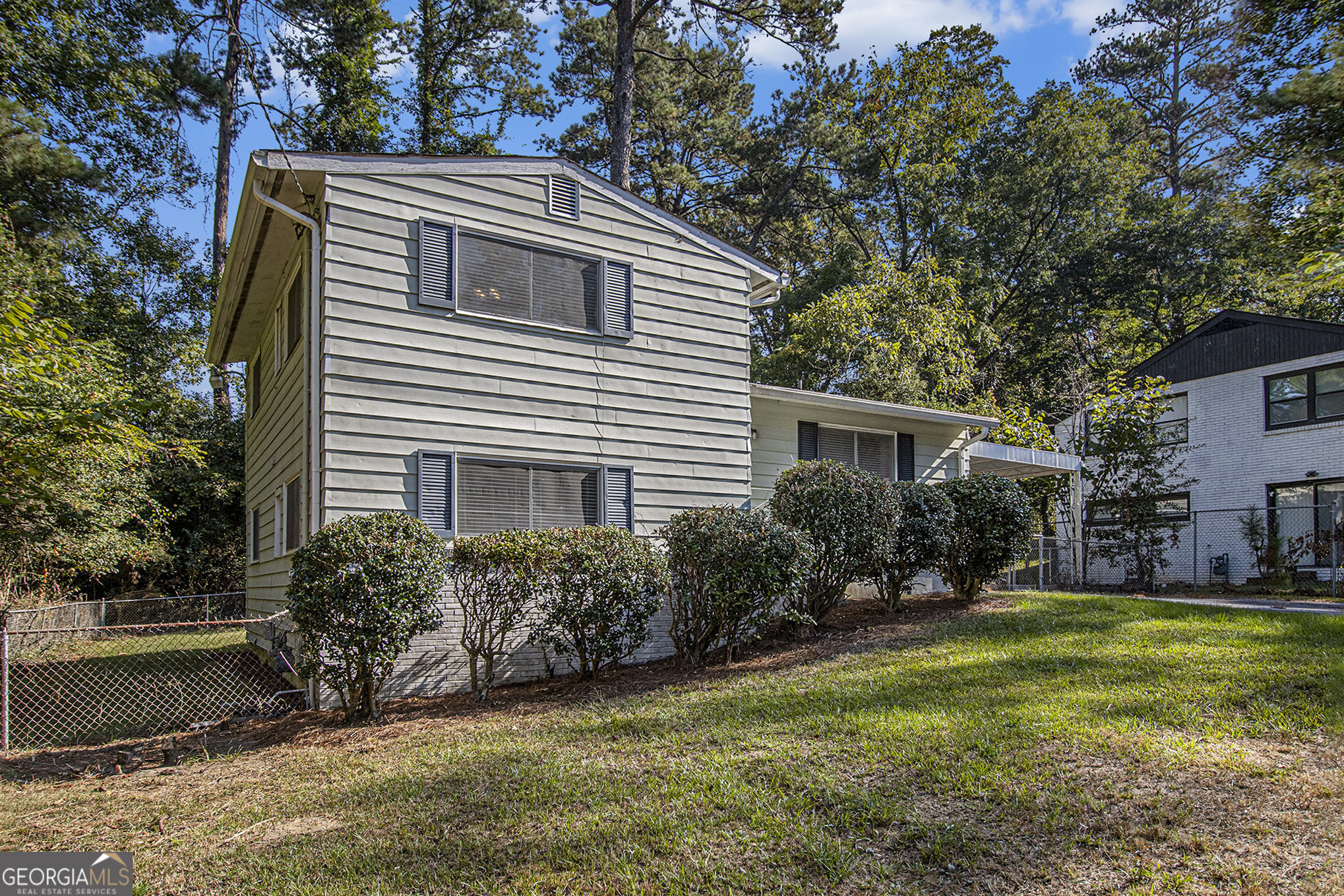 1961 Kenwood RD SE