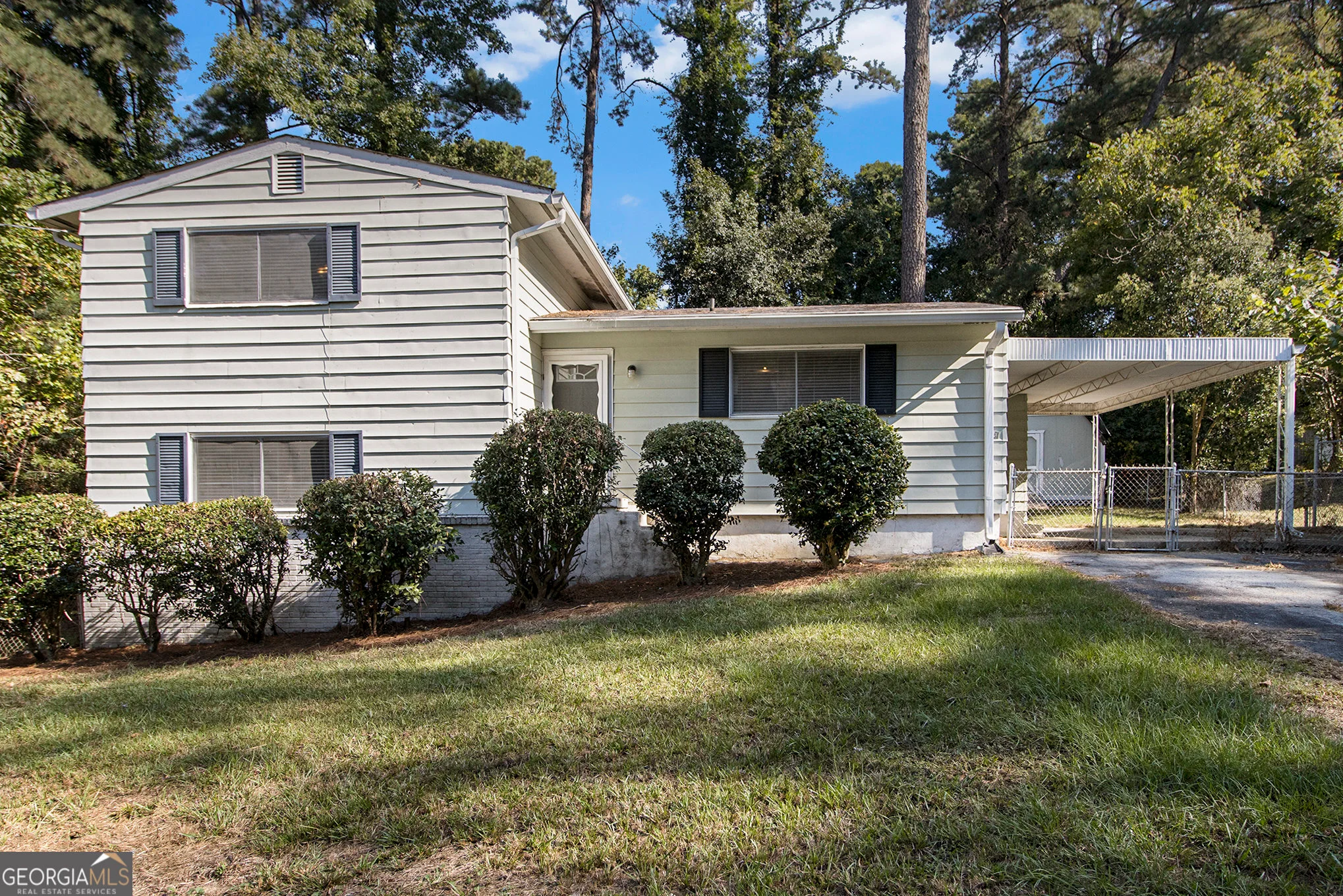 1961 Kenwood Road SE