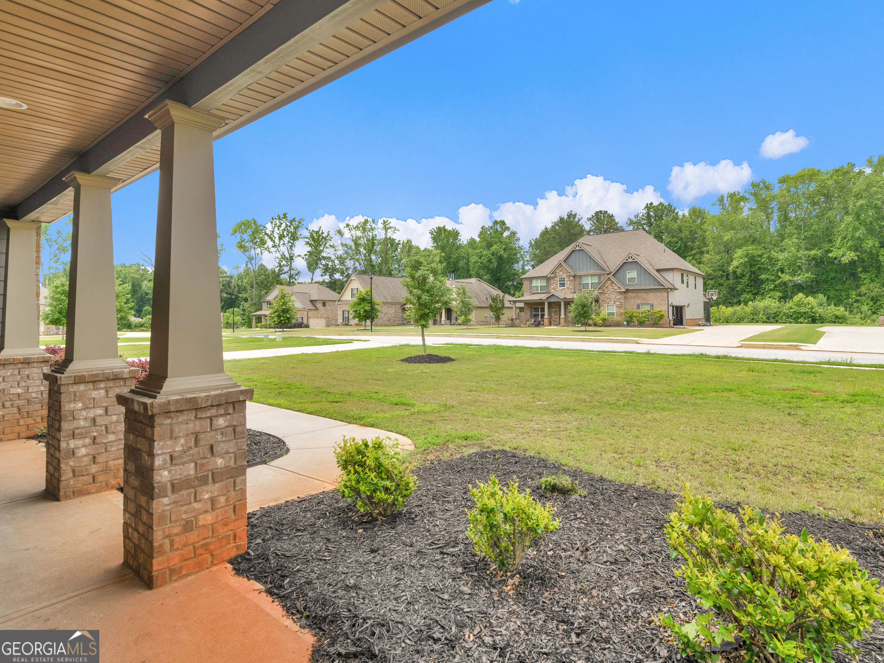 Nine Oaks - Residential