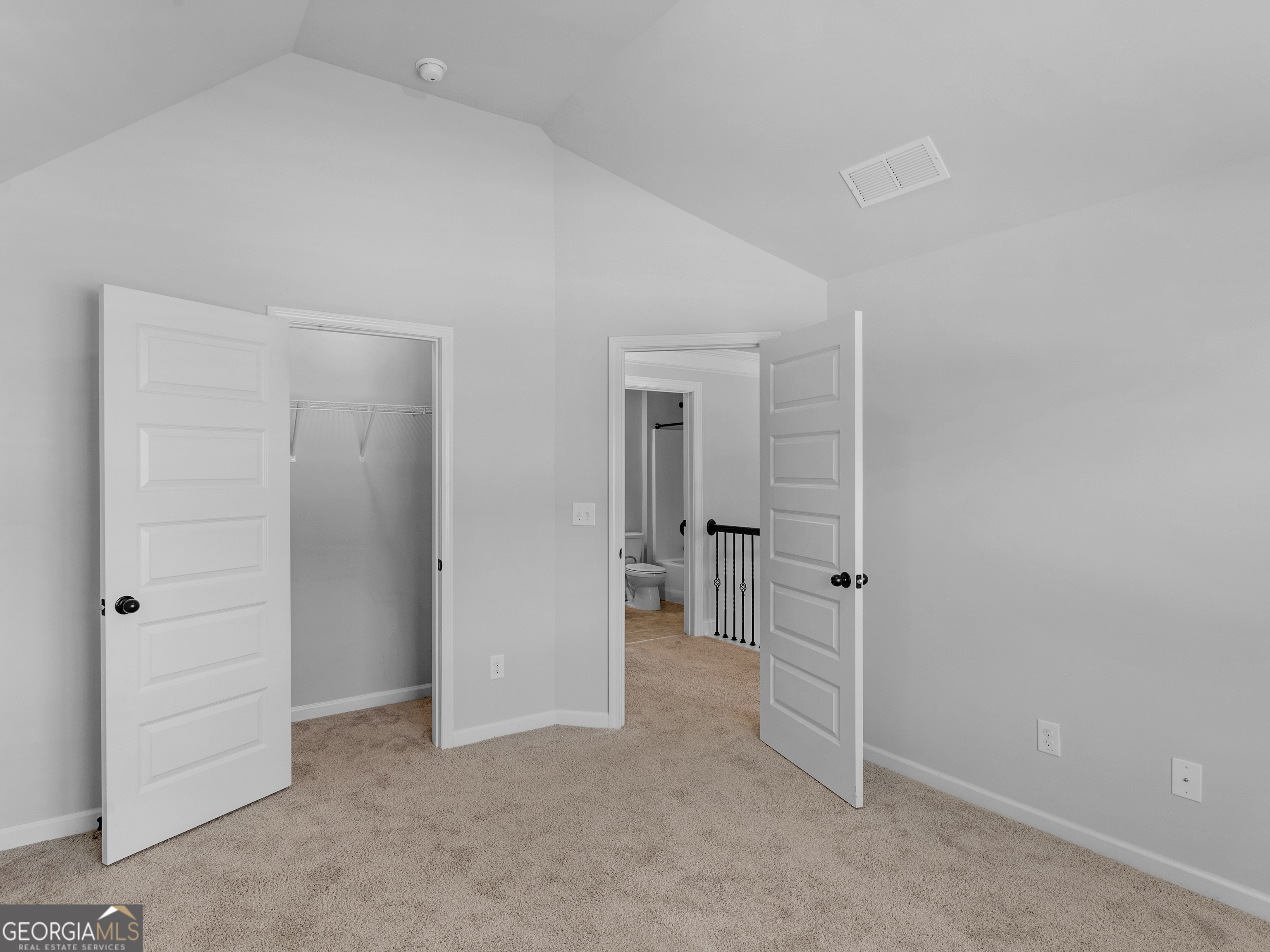 Nine Oaks - Residential