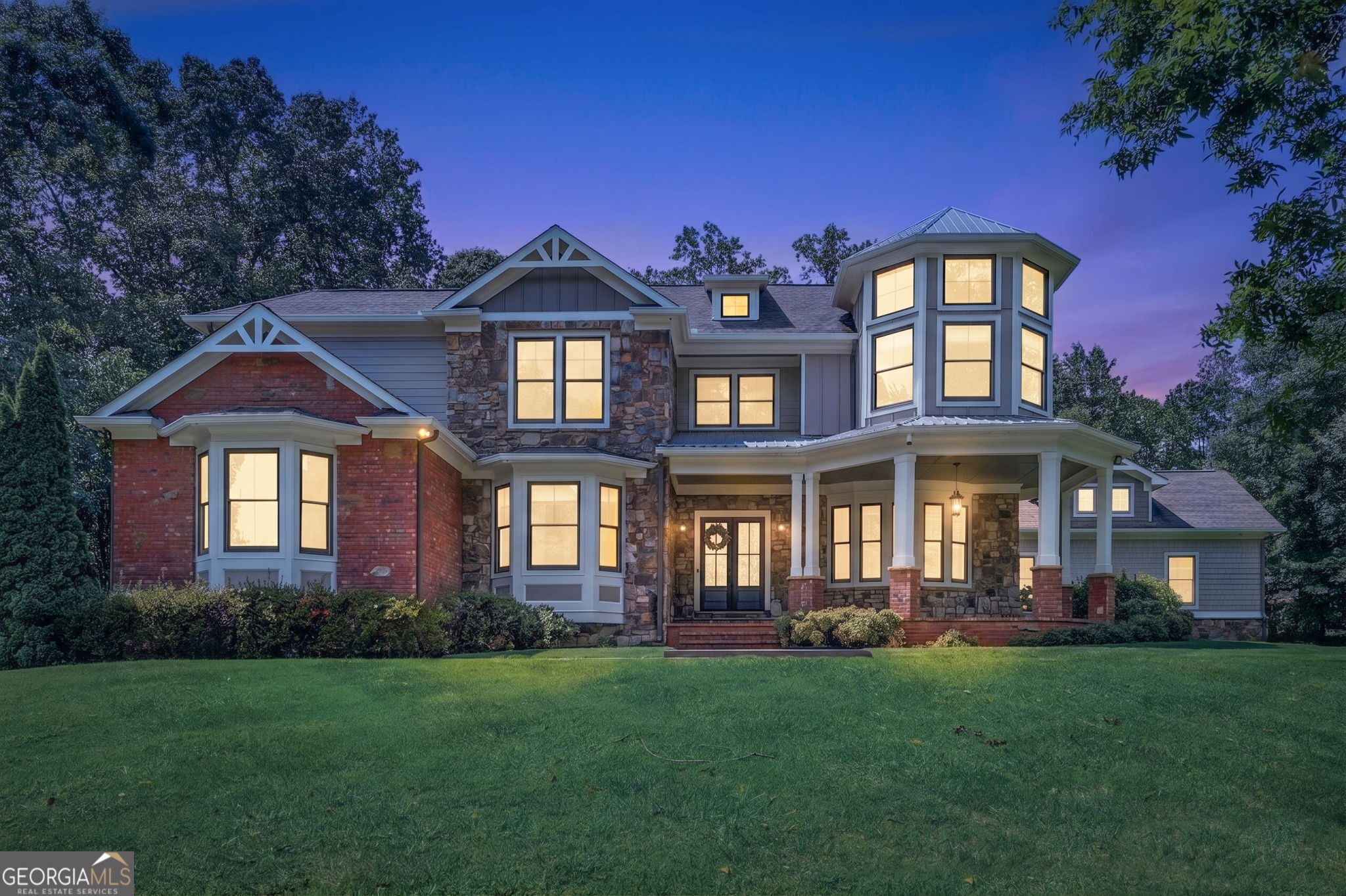 112 Overlook CIR