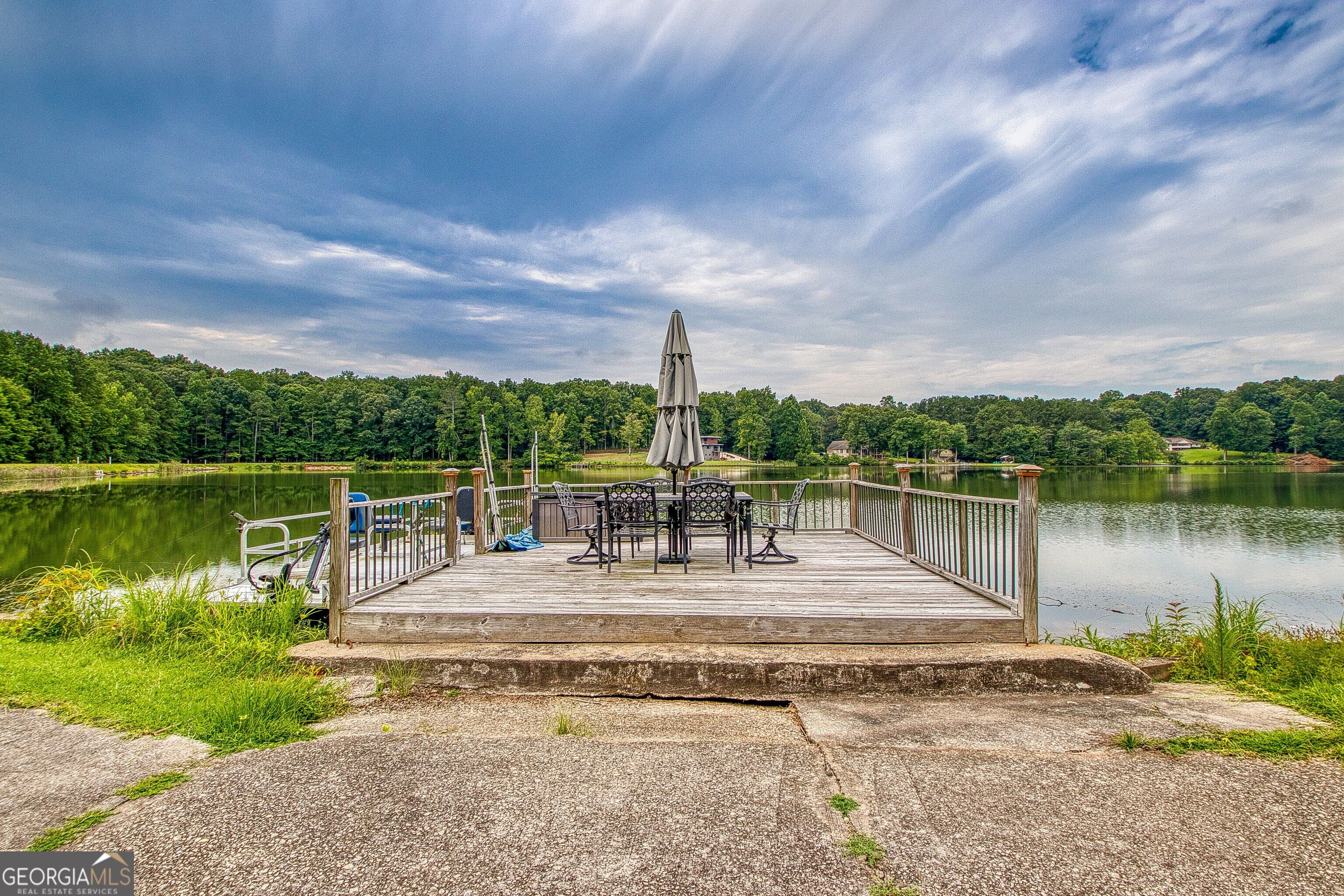 160 Sandy Lake CIR