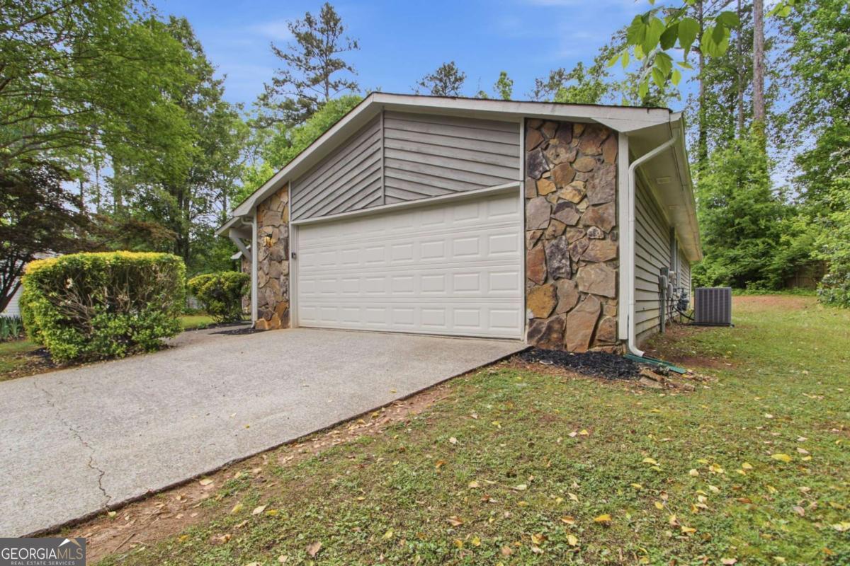 4788 Rubes Creek DR