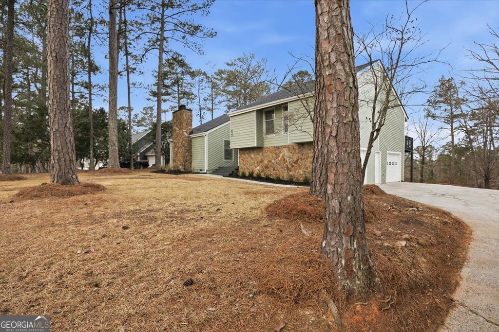 Photo of 432 River North Boulevard, Macon, GA 31211 (MLS # 10689861)