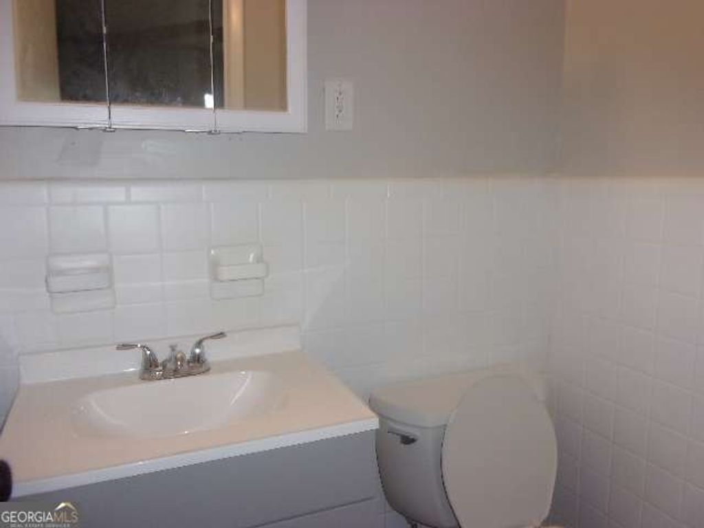 Photo of 5895 Jonesboro Road, Morrow, GA 30260 (MLS # 10686154)