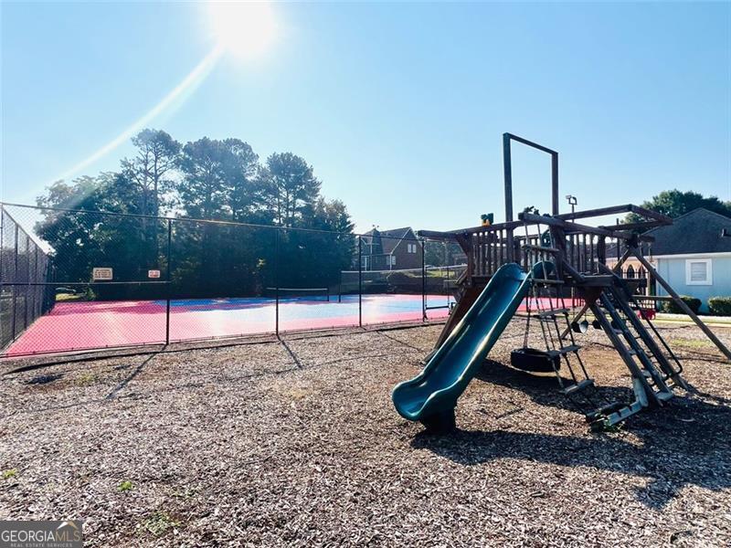 4063 Sweetwater PKWY