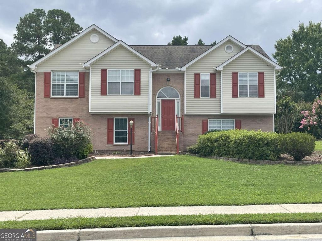 Photo of 2204 Brandon Lane SW, Conyers, GA 30094 (MLS # 10772003)