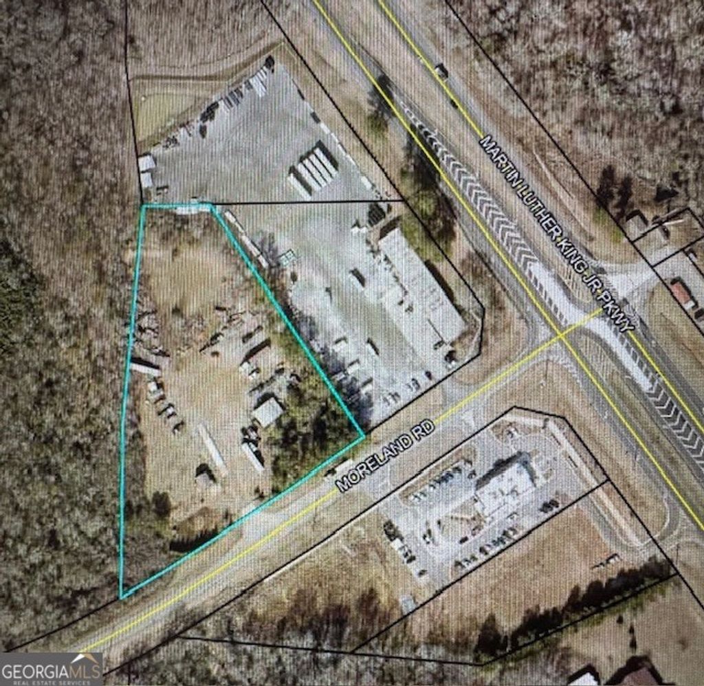 Photo of 102 Moreland Road, Griffin, GA 30224 (MLS # 10661385)