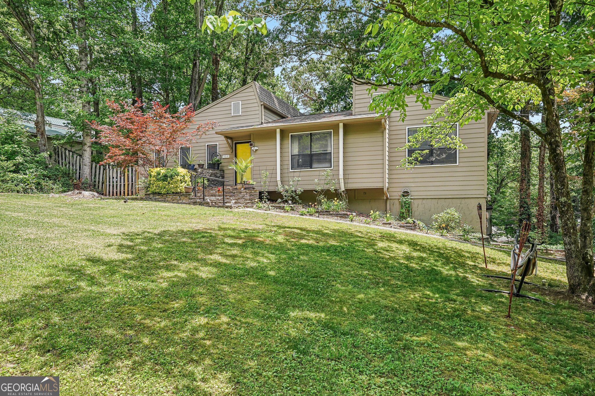 5014 Ridgewald CT NE