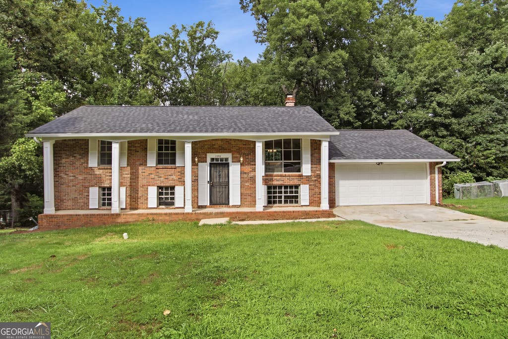 Photo of 1446 Walnut Ridge Way, Stone Mountain, GA 30083 (MLS # 10809406)