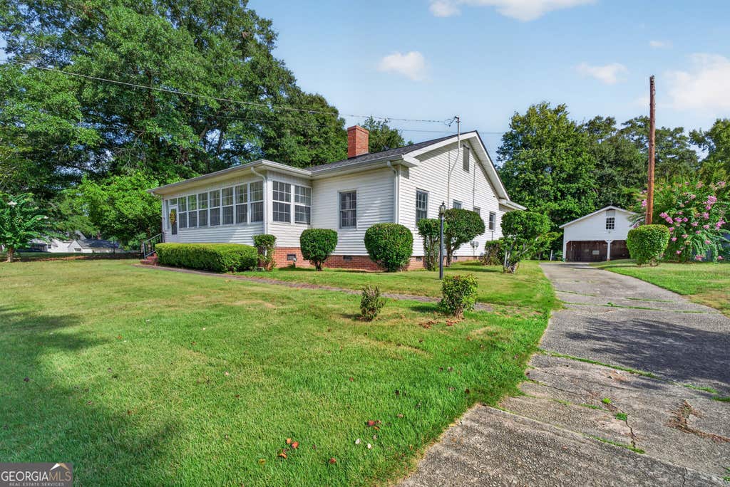 Photo of 365 W Johnston Street, Forsyth, GA 31029 (MLS # 10828225)