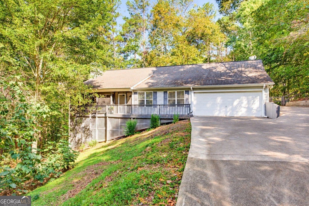 Photo of 2055 Laurel Cove, Ball Ground, GA 30107 (MLS # 10878868)
