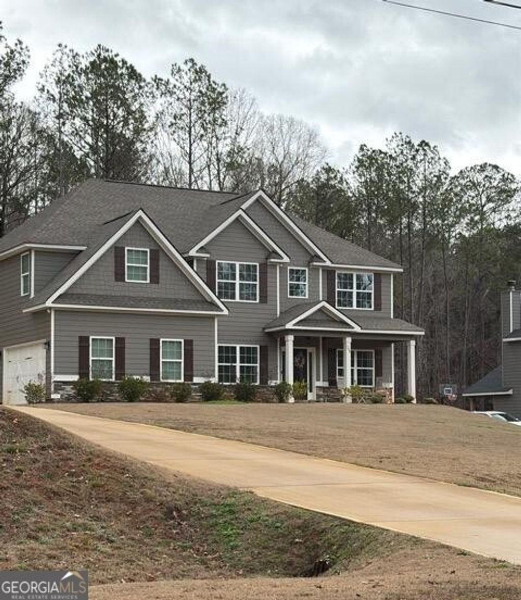 Photo of 208 N Davis Road, Lagrange, GA 30241 (MLS # 10675343)