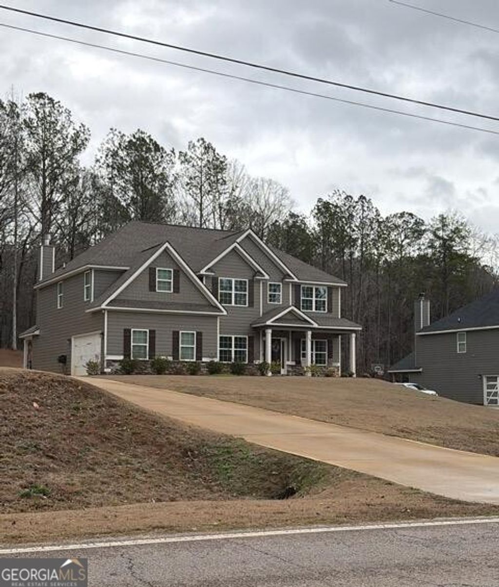 Photo of 208 N Davis Road, Lagrange, GA 30241 (MLS # 10675343)