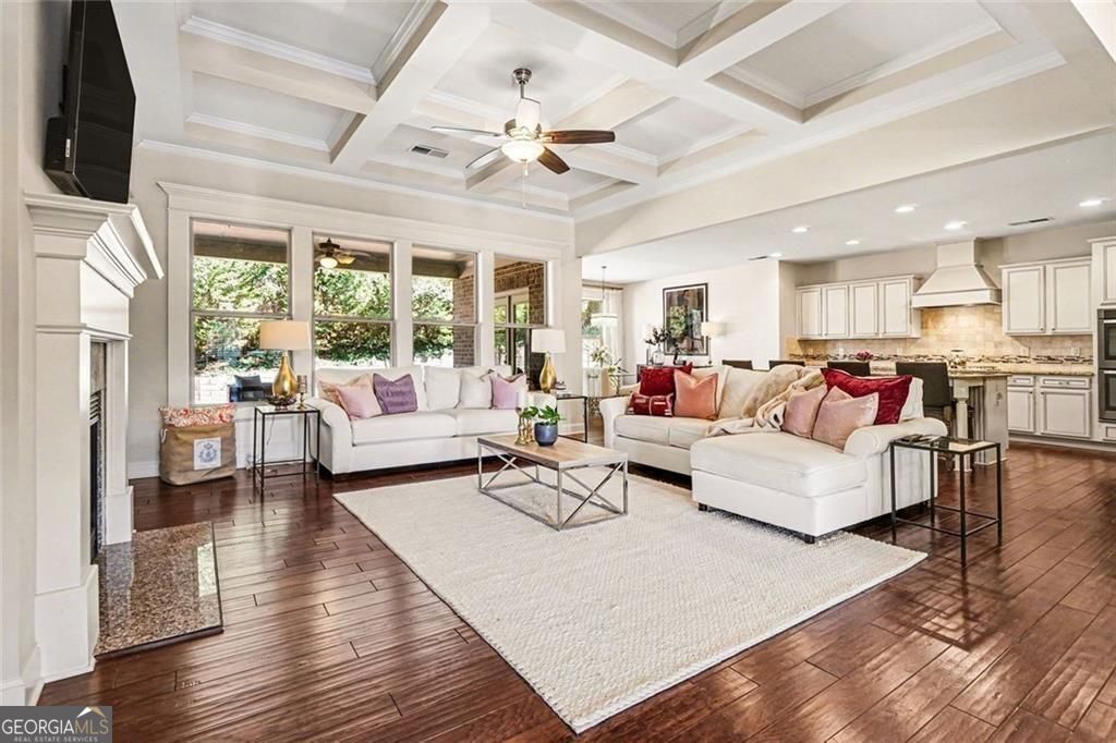 1036 Garner Creek DR