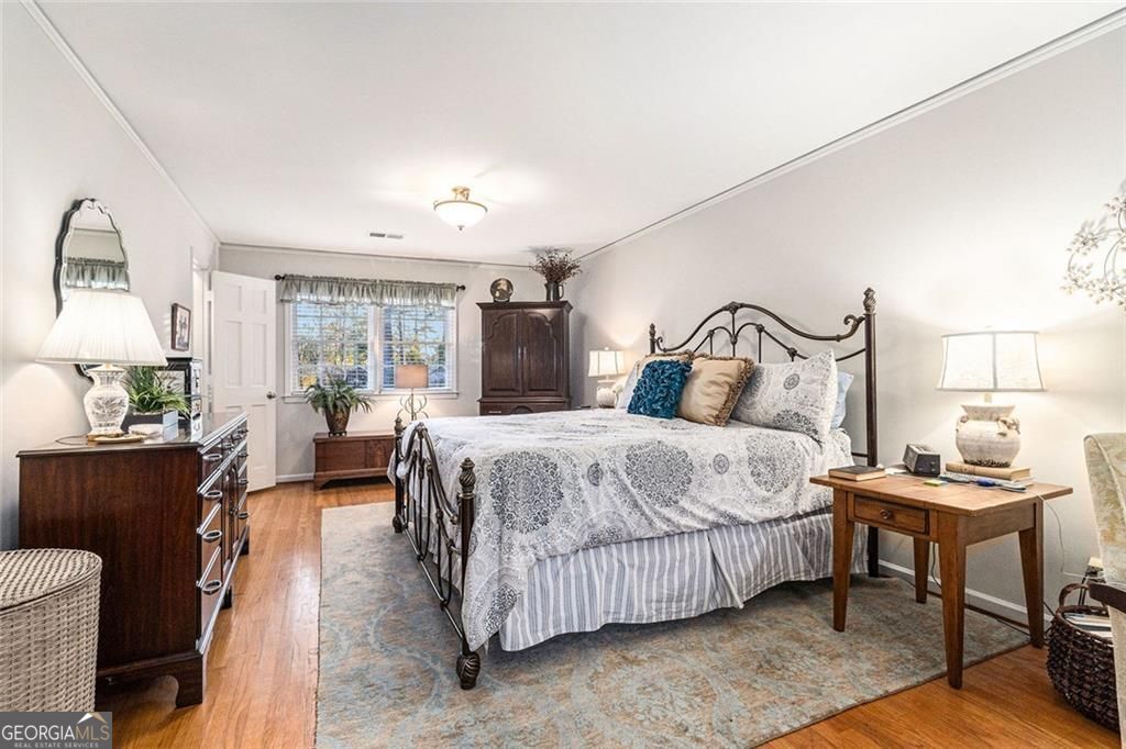 WINDSOR FOREST - Residential