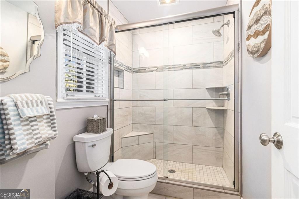 WINDSOR FOREST - Residential