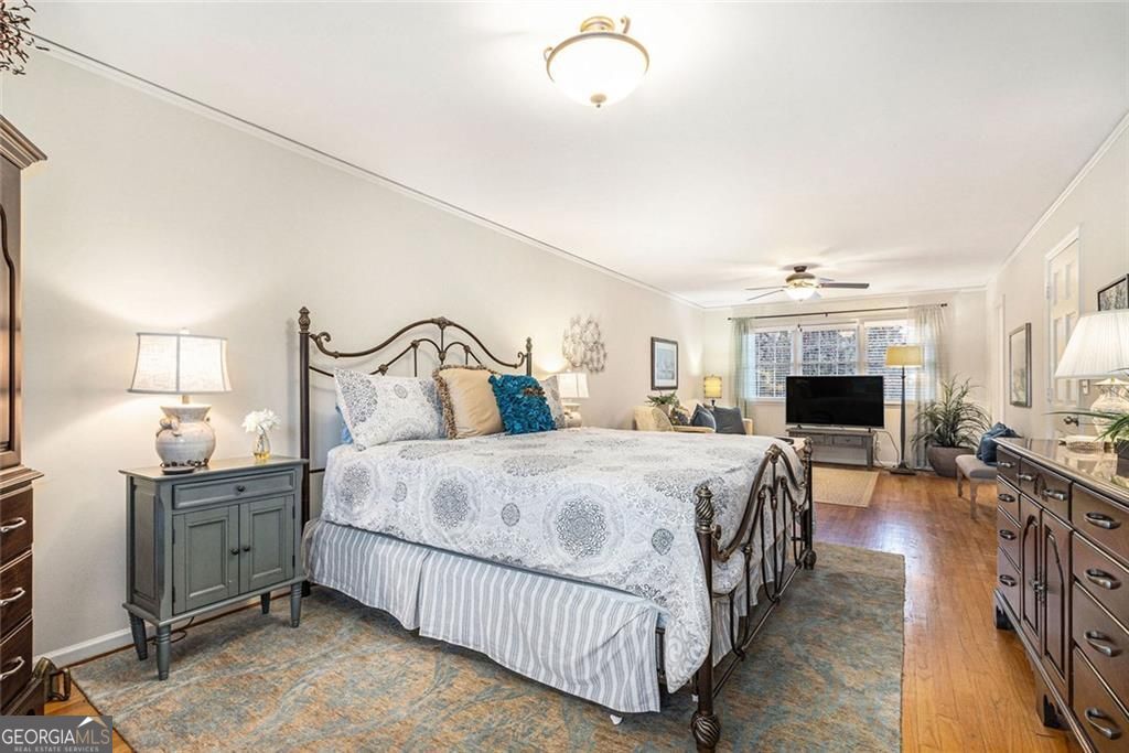 WINDSOR FOREST - Residential