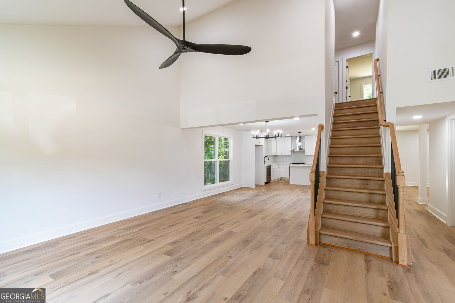 Duluth, Georgia 30096, United States, 4 Bedrooms Bedrooms, ,3 BathroomsBathrooms,Residential,Active,163431