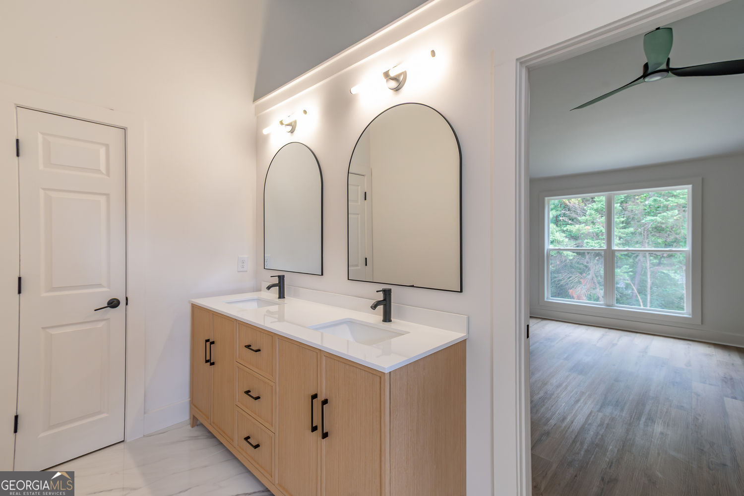 Duluth, Georgia 30096, United States, 4 Bedrooms Bedrooms, ,3 BathroomsBathrooms,Residential,Active,163431