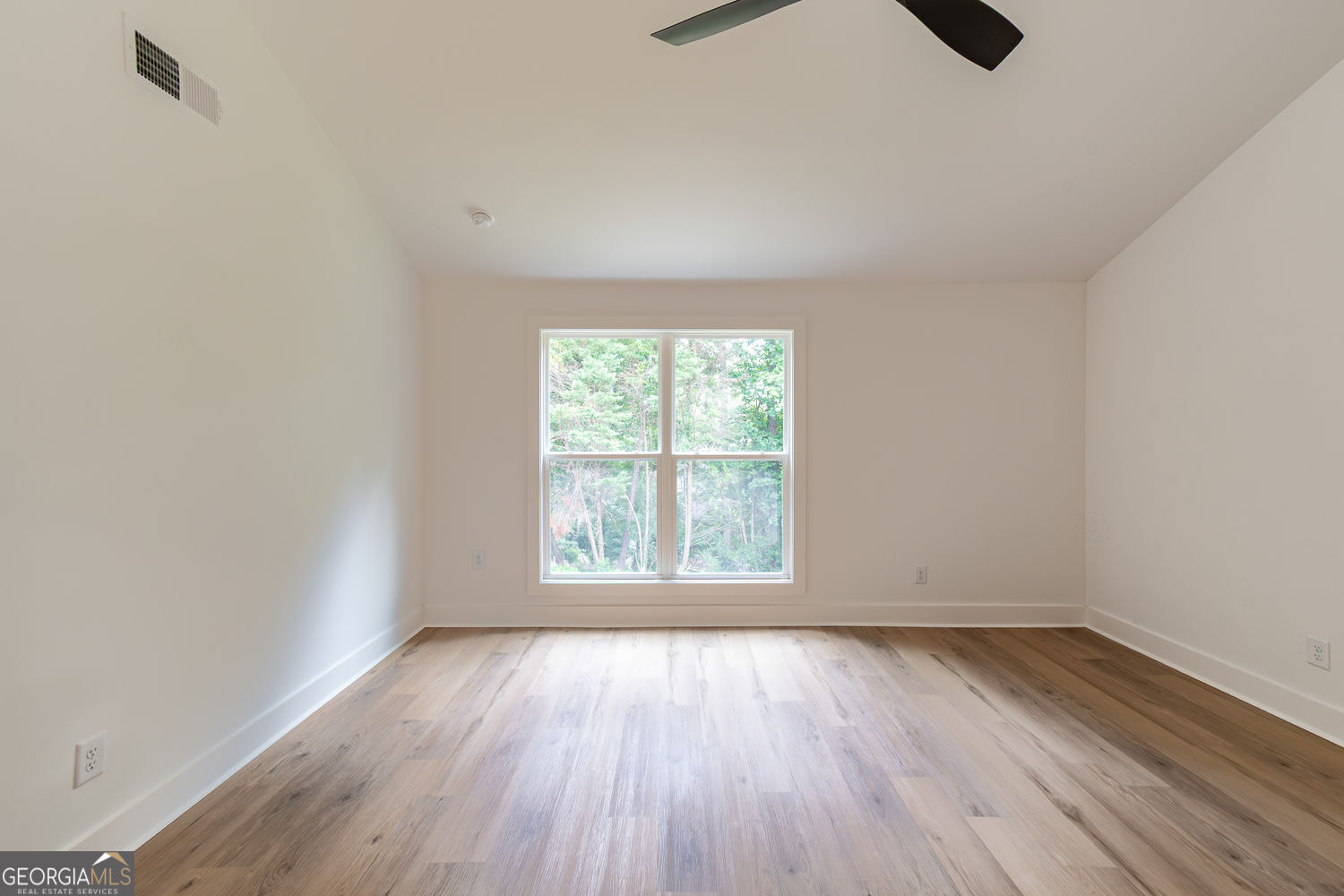 Duluth, Georgia 30096, United States, 4 Bedrooms Bedrooms, ,3 BathroomsBathrooms,Residential,Active,163431