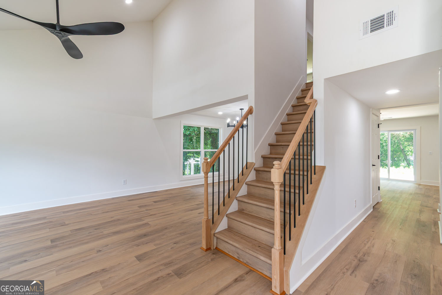 Duluth, Georgia 30096, United States, 4 Bedrooms Bedrooms, ,3 BathroomsBathrooms,Residential,Active,163431