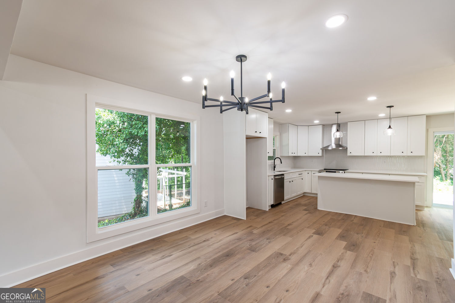 Duluth, Georgia 30096, United States, 4 Bedrooms Bedrooms, ,3 BathroomsBathrooms,Residential,Active,163431