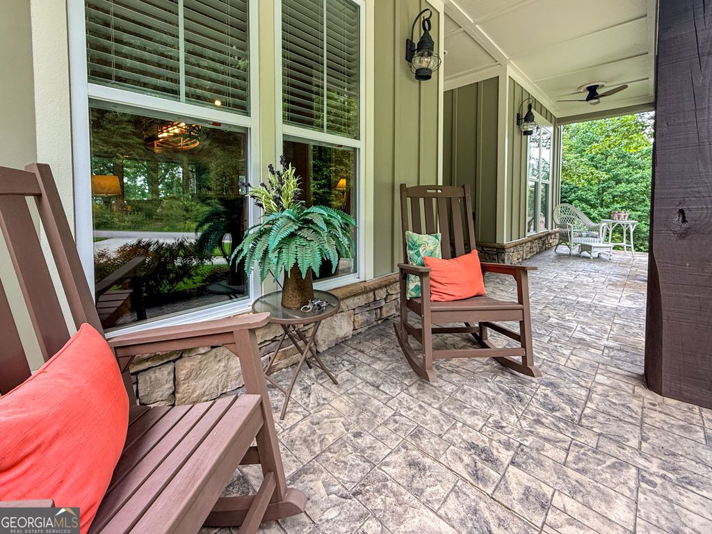 Photo of 685 Long Mountain Trail, Cleveland, GA 30528 (MLS # 10809054)