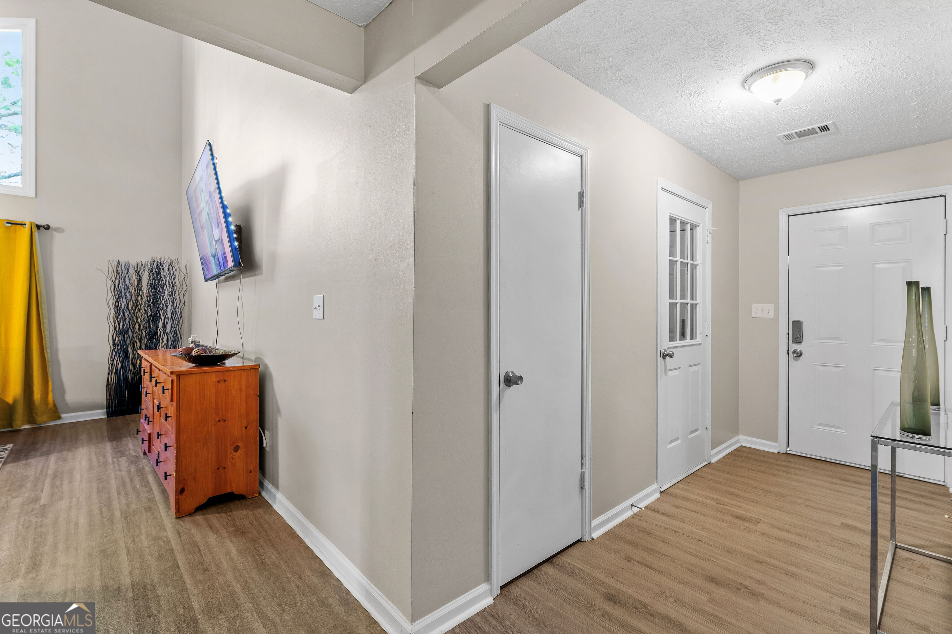 4657 Tartan CT