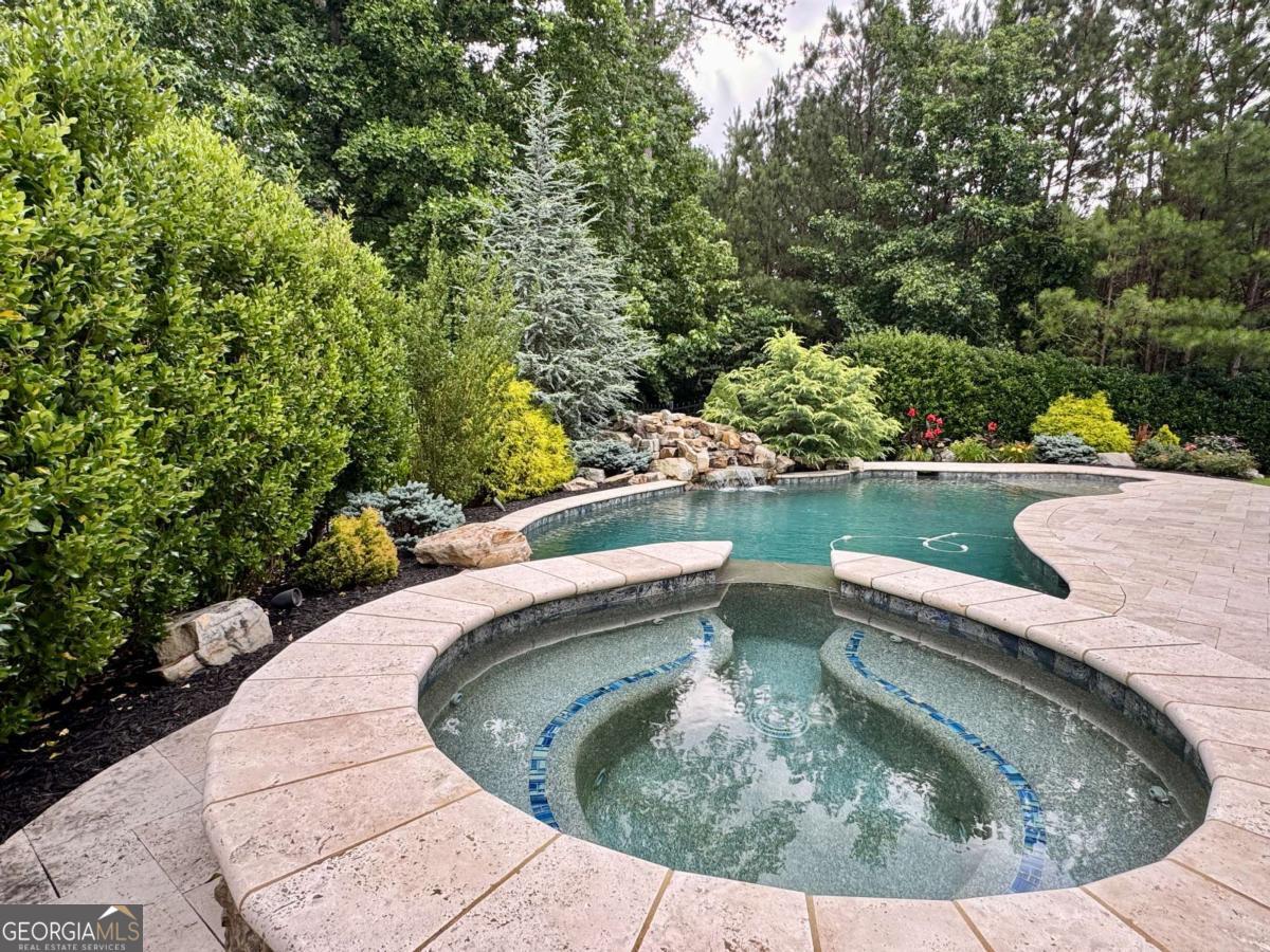 134 Lakestone PKWY